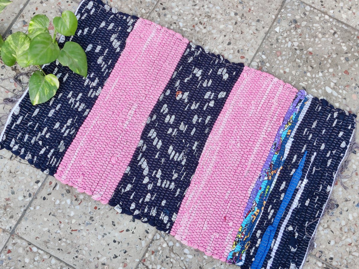 bichhona's tweet image. Indian Recycle Dari Rug Handloom Cotton Door Mat Colorful Bath Mat Small Floor Rug Handmade Braided Rug etsy.me/44vMtFa #kitchenmat #organiccottonrug #cotton #bathmat #countryfarmhouse #pinkrug #handmaderug #bluerug