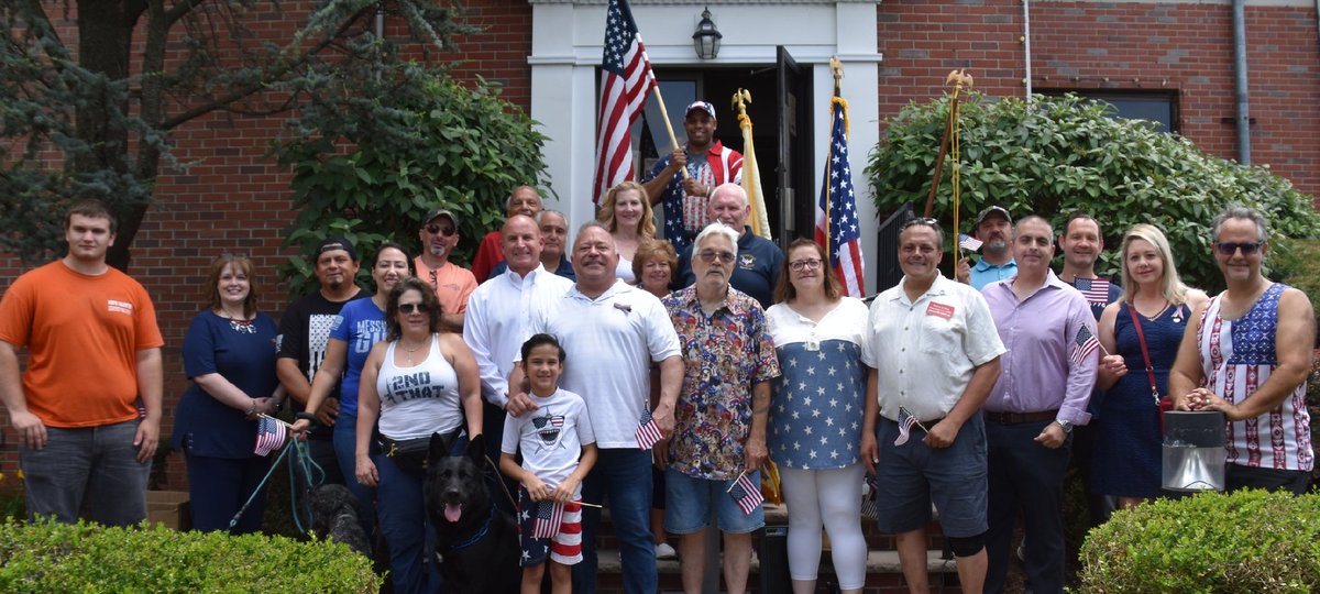 Mayor_Pronti's tweet photo. Thank you to all who came out for our annual reading of the Declaration of Independence
#NAProud #NAStrong #MayorPronti #DeclarationOfIndependence https://t.co/Fgdt18H2p4