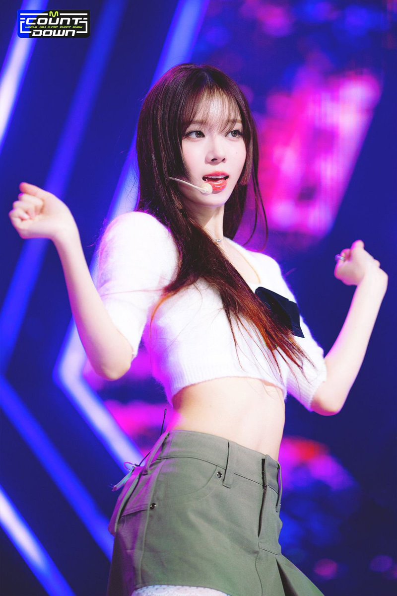 NEPHENTES_KR's tweet photo. ππππππ (π‘) β @ dangomilk
Ν Ν Ν Ν Ν Ν Ν Ν Ν Ν Ν Ν Ν Ν #UVMIDIA
Bonnie no stage de Sugar Rush Ride do M! Countdown de hoje. https://t.co/2LikwJt3ml