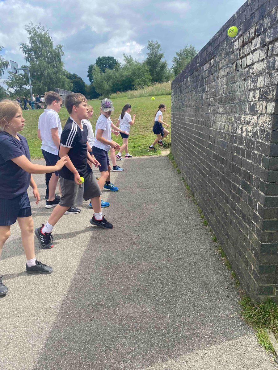 Coppice_Valley's tweet photo. A day absolutely full of outdoor physical activity! Real PE lessons led by teachers, girls football coaching led by one of our amazing work experience students and Real Leaders led for the younger children by our Y6 leaders. Finished with a spot of bike riding.
@Create_Dev https://t.co/bSeT6NoUpt