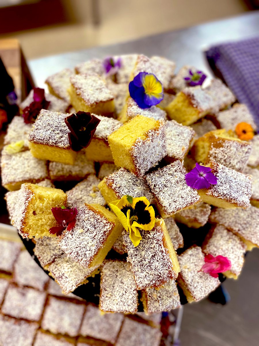 Zsolt Dihen tweet media