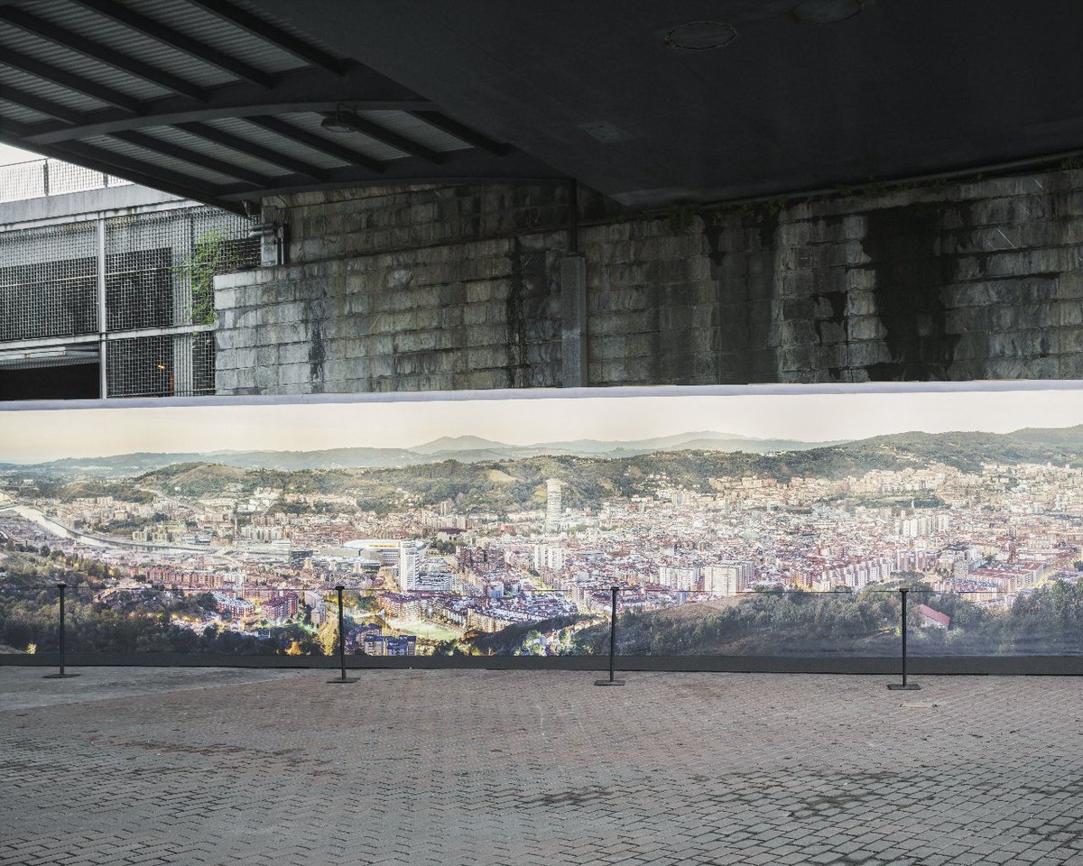 ¿Quieres descubrir una perspectiva única de Bilbao? Pásate a conocer la visión de la fotógrafa <a href="/mariaazkarate/">María Azkarate</a> en la exposición "<a href="/bilbaometropoli/">Bilbao Metropoli 30</a> 30-30-30".