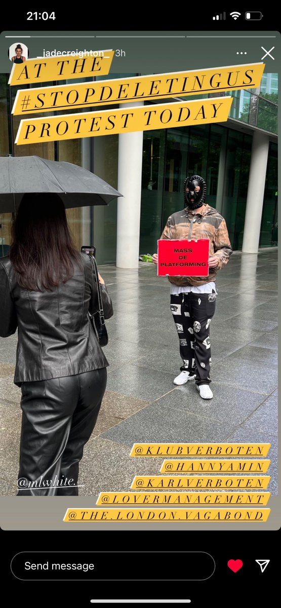 #StopDeletingUs
Great to see so many friendly faces at the meta protest today ⛓️🥷🏻