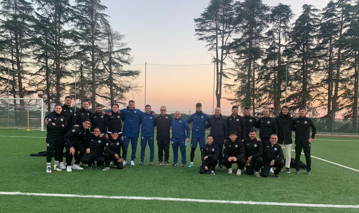 UcvFootball's tweet photo. 🚨Gracias por la gran acogida en el plazo de INSCRIPCIÓN TEMPRANA 🙏🏻👏🏻

Os informamos ÚNICAMENTE  quedan las últimas 5️⃣ PLAZAS para el #MIMEVR24 ⚽️

‼️No te quedes sin la tuya por esperar demasiado‼️

No dudes en contactarnos 📩 https://t.co/BbxKnH4AgZ