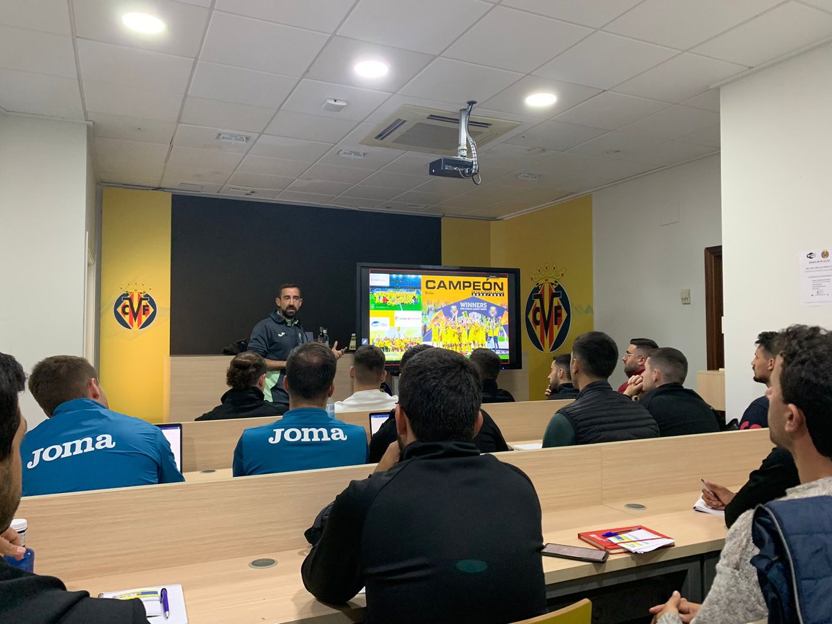 UcvFootball's tweet photo. 🚨Gracias por la gran acogida en el plazo de INSCRIPCIÓN TEMPRANA 🙏🏻👏🏻

Os informamos ÚNICAMENTE  quedan las últimas 5️⃣ PLAZAS para el #MIMEVR24 ⚽️

‼️No te quedes sin la tuya por esperar demasiado‼️

No dudes en contactarnos 📩 https://t.co/BbxKnH4AgZ