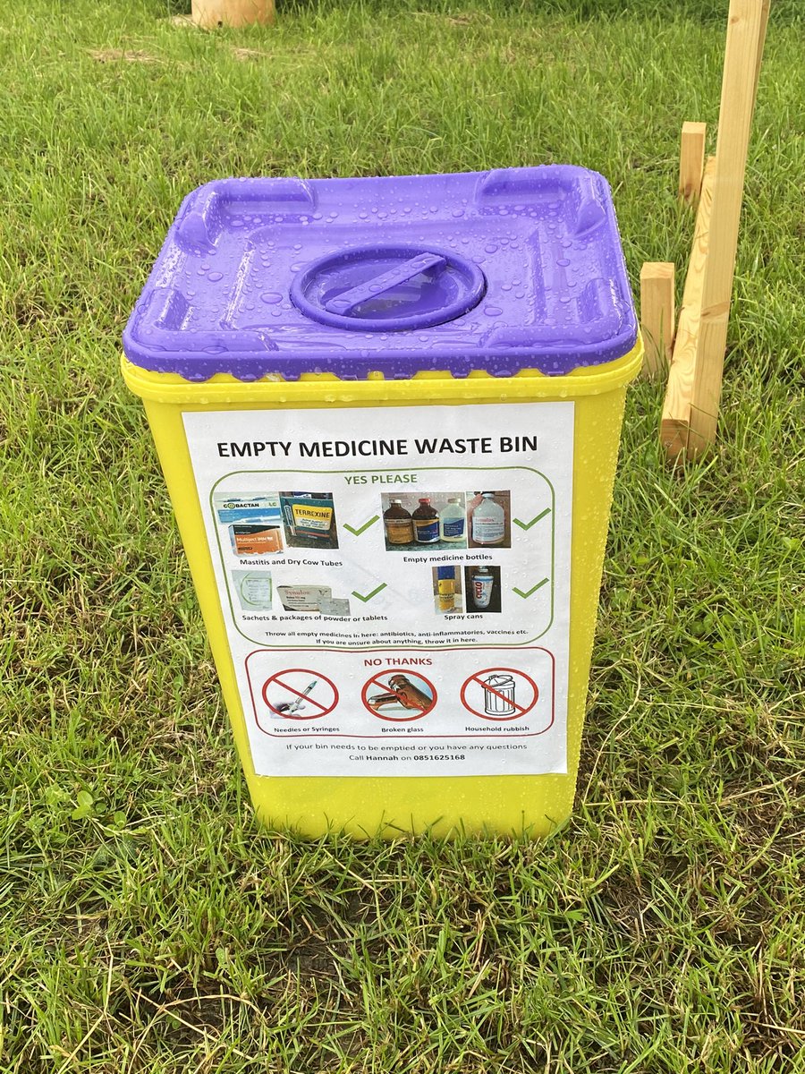 Hannah Martin is at One Health, One Welfare Village at #Moorepark23 today providing an insight into antimicrobial use in Irish dairy herds: A comparison of three recording methods. Read more teagasc.ie/media/website/…