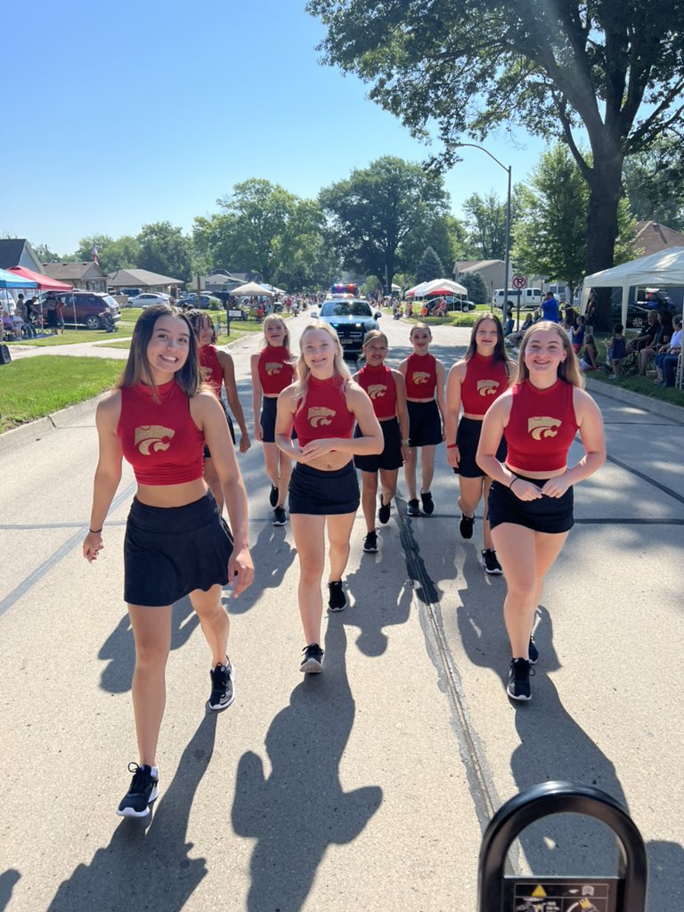 CarlisleDance's tweet photo. We had a great time at the Carlisle 4th of July parade today! https://t.co/Saww7uRVRz