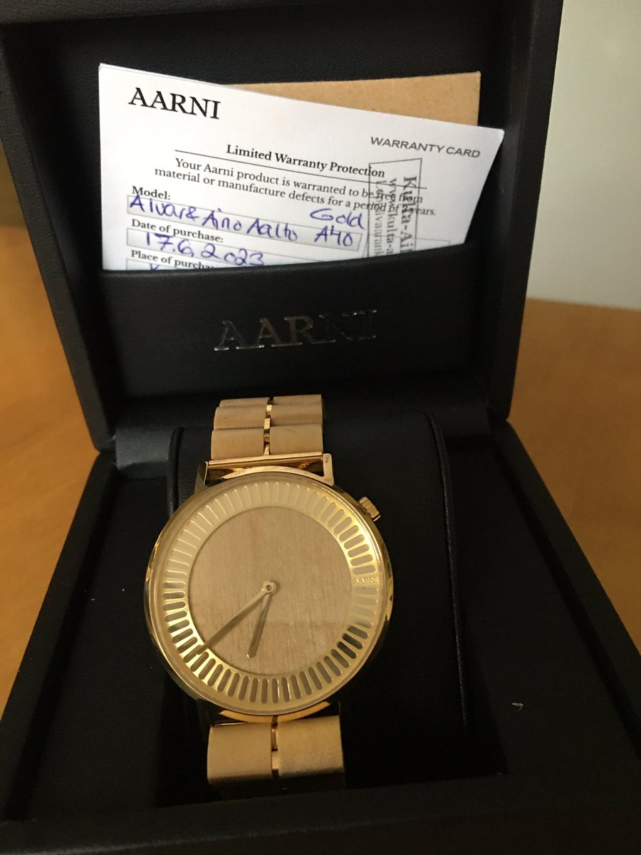 reissunainen's tweet image. Sain hienon merkkipäivälahjan 💯#finnishdesign #aarni #alvarjaainoaalto #harrikoskinen #koivu