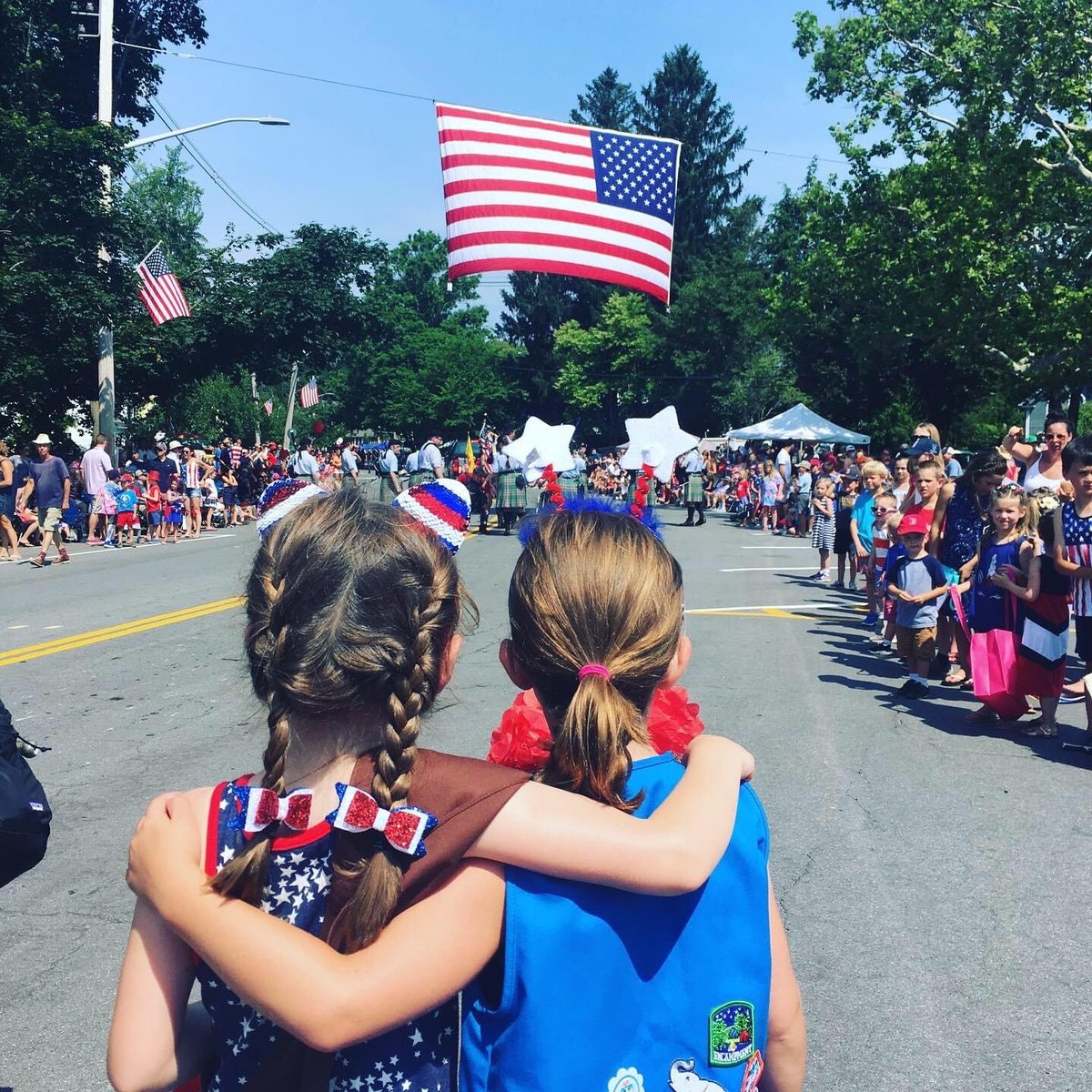 Have a 'Yankee Doodle Dandy' day, Girl Scouts! Happy 4th of July! ❤️🎆💙