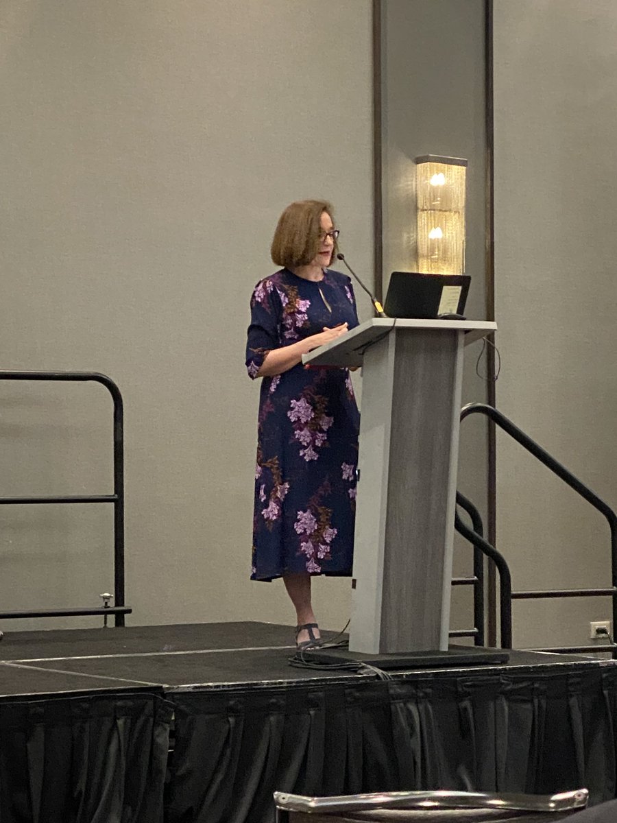 Bronslemans's tweet photo. PharmEd legend @KirstiGalbraith presenting the story of Patti and her friends - pharmacists trained in different eras. Fabulous storytelling and lessons shared. And a shout out to @AusPharmCouncil research on #WBA tools. #LLLP2023 https://t.co/bnKbhwKqoV