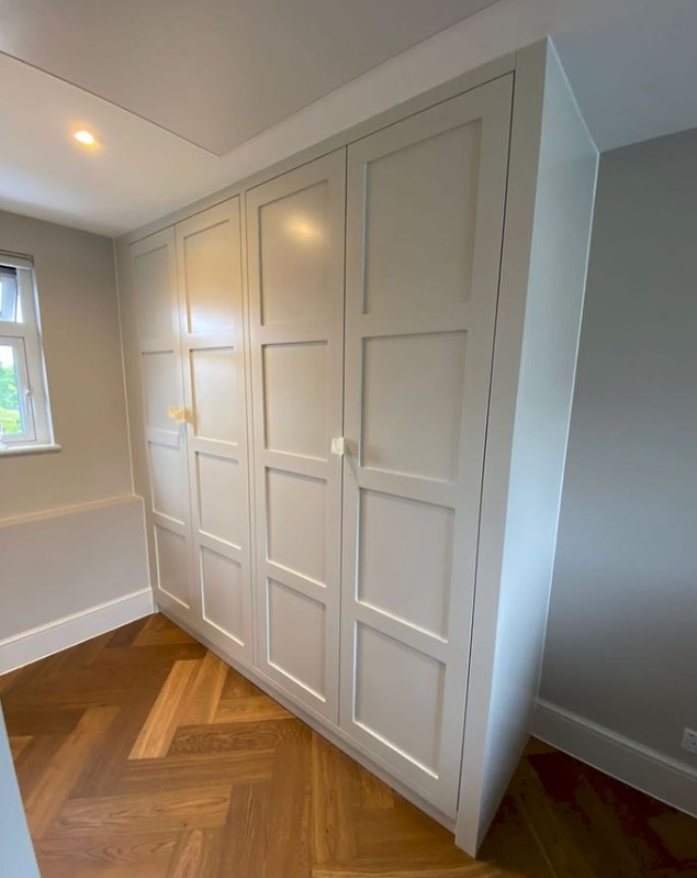 Brooks Bros (UK) Ltd (@brooksukltd) on Twitter photo Not keen on the idea of panelling your wall? No worries, building bespoke wardrobes or cabinets using a panelling effect is a great way to provide depth and detail to a room.
Just as <a href="/PriestFurniture/">Priest Furniture</a> have done here using <a href="/FinsaUK/">Finsa UK 🌳🌲</a> Oak internals 🤩
- brookstimber.com/products/sheet… Not keen on the idea of panelling your wall? No worries, building bespoke wardrobes or cabinets using a panelling effect is a great way to provide depth and detail to a room.
Just as <a href="/PriestFurniture/">Priest Furniture</a> have done here using <a href="/FinsaUK/">Finsa UK 🌳🌲</a> Oak internals 🤩
- brookstimber.com/products/sheet…