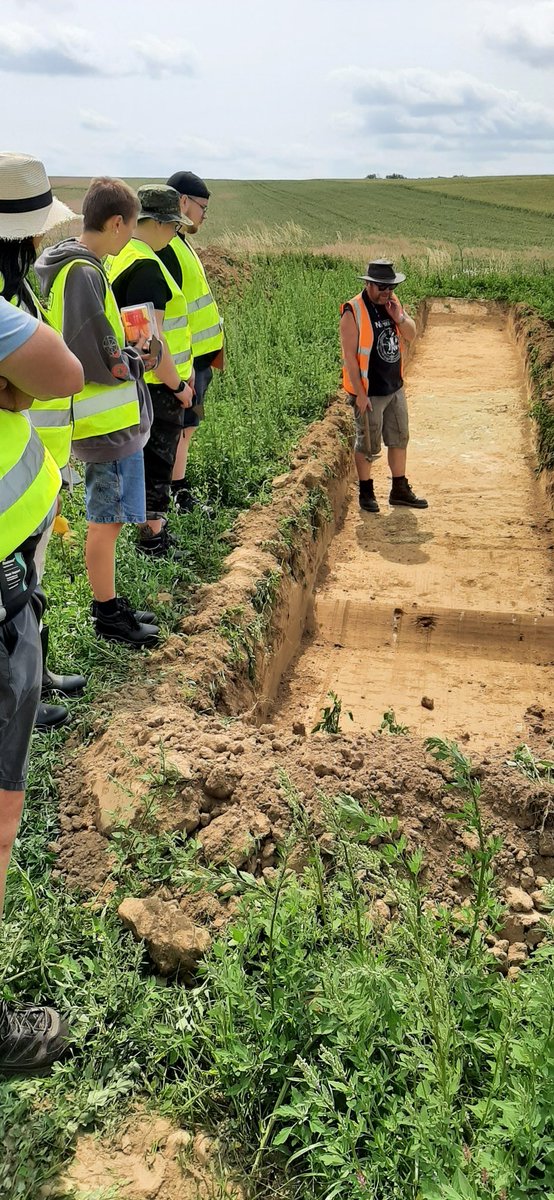 DennisAbbott's tweet image. Back with @DigWaterloo today. Excavating south of #Hougoumont, where #Napoleon launched his initial attack