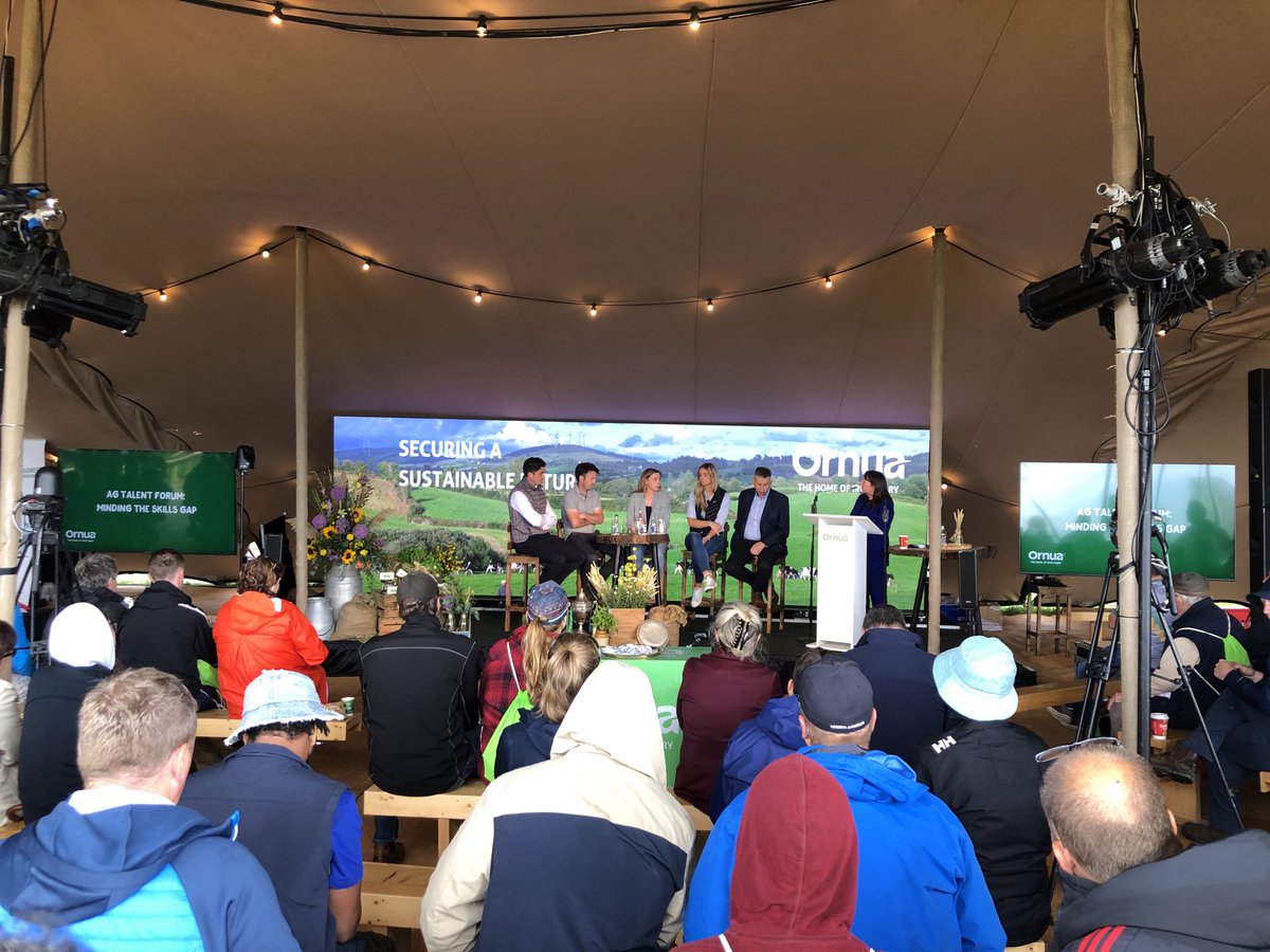 Our final panel discussion of the day is focused on talent &amp; upskilling, featuring contributions from farmers on their career journeys &amp; the importance of continued learning &amp; exchanging knowledge. 

#Moorepark23
