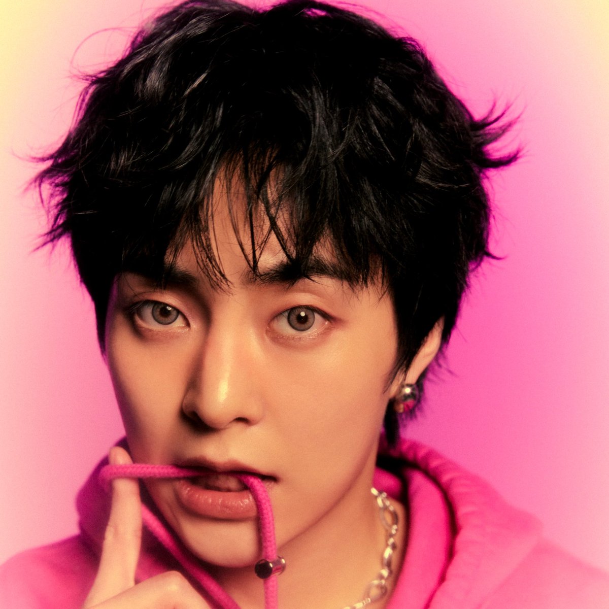 exosexiu's tweet photo. 【EXO The 7th Album 'EXIST'】
EXO 'Cream Soda' Teaser Image
🧡🐥🐱💙
#세슈 #SEXIU #フンシウ https://t.co/gSFhDOCh6o