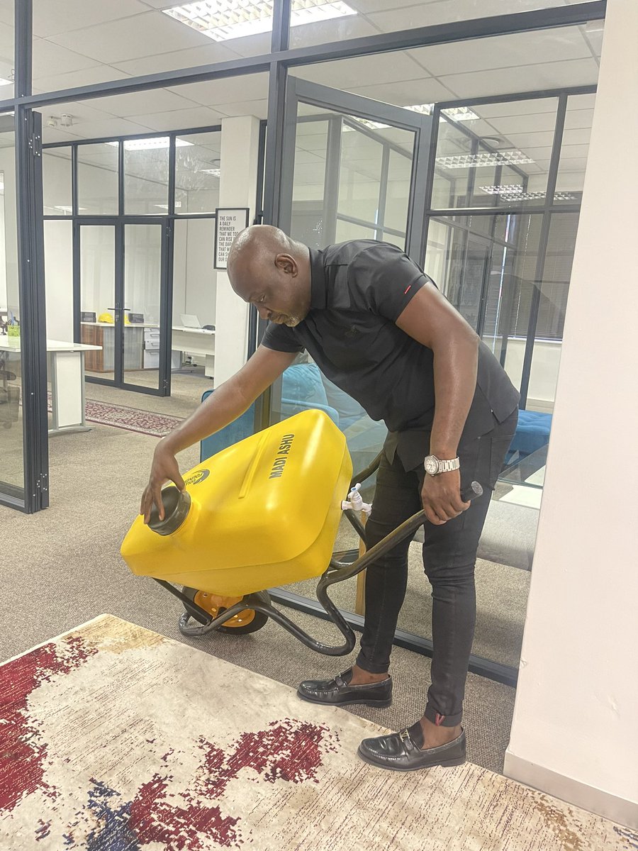 The Collen Mashawana Foundation and the People Matter Foundation are proud to announce their partnership in a noble initiative aimed at addressing the water crisis and improving the lives of communities in Hammanskraal, Pretoria. <a href="/CityTshwane/">City of Tshwane</a> #cityoftshwane #hammanskraal