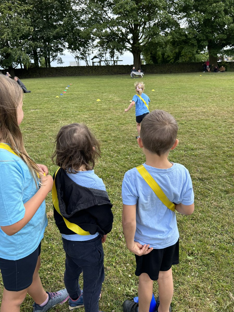 Sports Week; 1/6 Sports Day. 

🏟️ Admiral Long Primary School. 
👤 EYFS, Y1-Y6. (Whole School). 
🏆 5 active stations plus 1 rest station (x2)
🏁 Long distance race plus sprint races

Highlights from Event 1 ⬇️