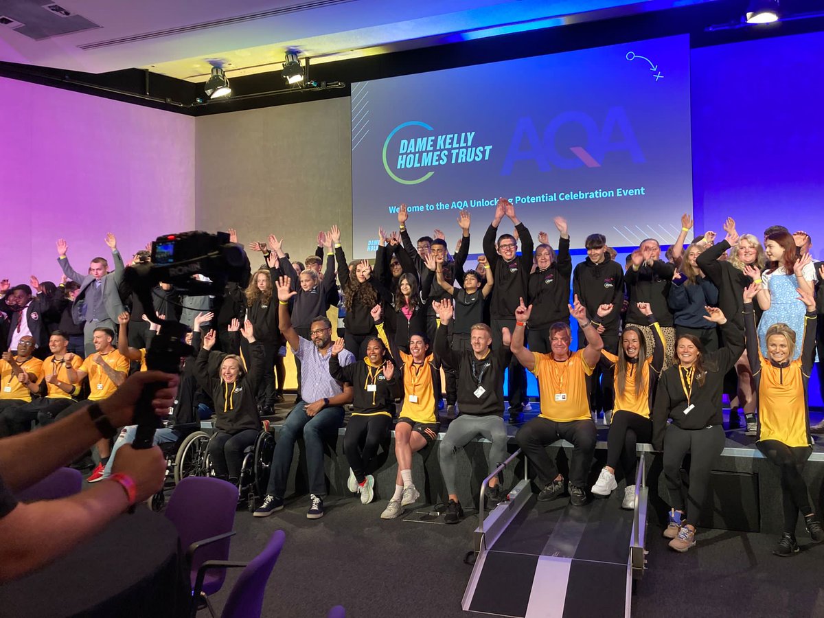 DameKellysTrust's tweet photo. A fantastic #AQAUnlockingPotential celebration event! A big thank you to all the young people, teachers and athlete mentors and, of course, our partners @AQA who joined us at @QEIICentre for a day full of activities and inspiration.🙌 https://t.co/3KbrP762SN