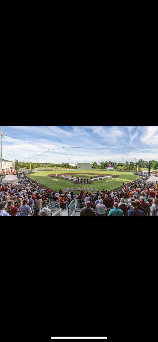 TheJLit11's tweet photo. Excited to announce my commitment to Virginia Tech! Hokie Nation, lets rock🤟🏼🦃🧡 #AGTG https://t.co/KdwEyAHs7s