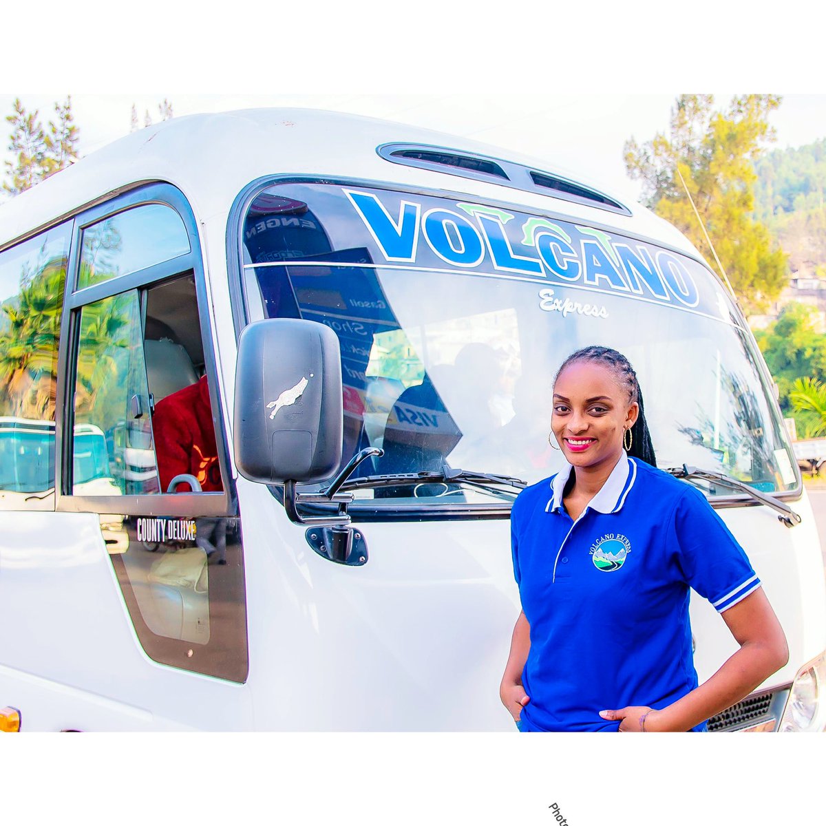 noellashyaka's tweet photo. This is an appreciation tweet for @VolcanoLtd , thank you for believing in me and my tour! Was such honor to be with you💙🤍🫶
Mwatubaye hafi muradushyigikira natwe aho muzadukera ntituzazuyaza kubatiza imbaraga zacu
#TrustVolcano
#VisitRwanda
#BigogweLiberationTour @VolcanoLtd https://t.co/zJfEjJPXbj