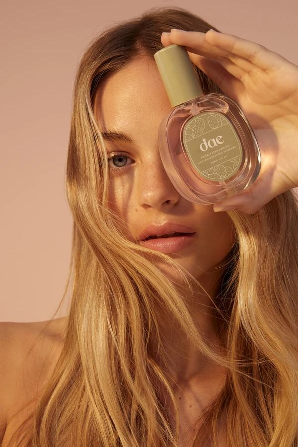 Kohortinc's tweet image. Unleash Your Scentual Journey with the Perfect Perfume! 💐✨
#PerfumePower #FragranceFascination #Kohortperfume #Beautiful #Fragrance