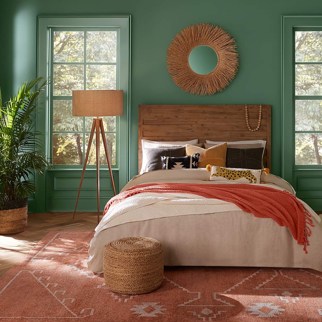 [Tuesday Trend]
July's Colour of the Month is KALE GREEN by @sherwinwilliams 🌵🍵🦜
#tuesdaytrend #sherwinwilliams #colourofthemonth