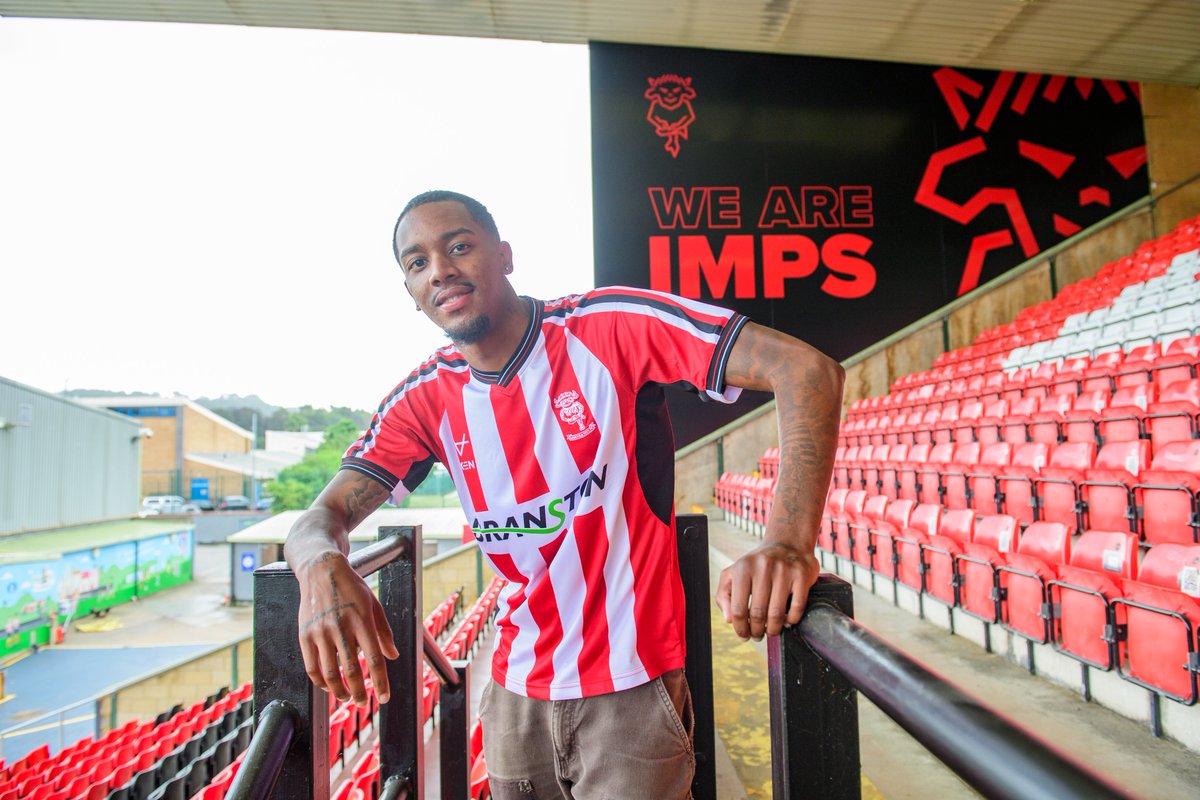 Lincoln City FC 🇺🇦 tweet media