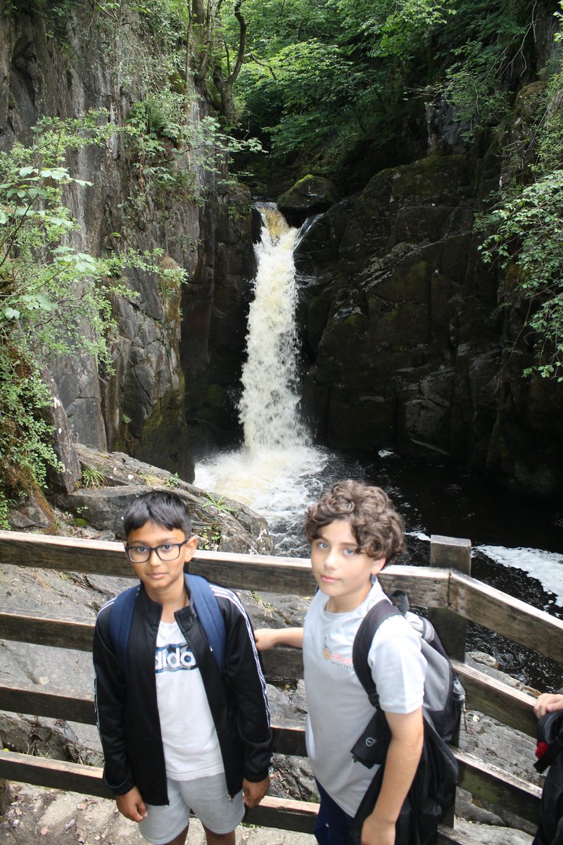 QueensSch_Atten's tweet photo. Having fun, beautiful scenery #IngletonWaterfalls https://t.co/lDBtkgCl22