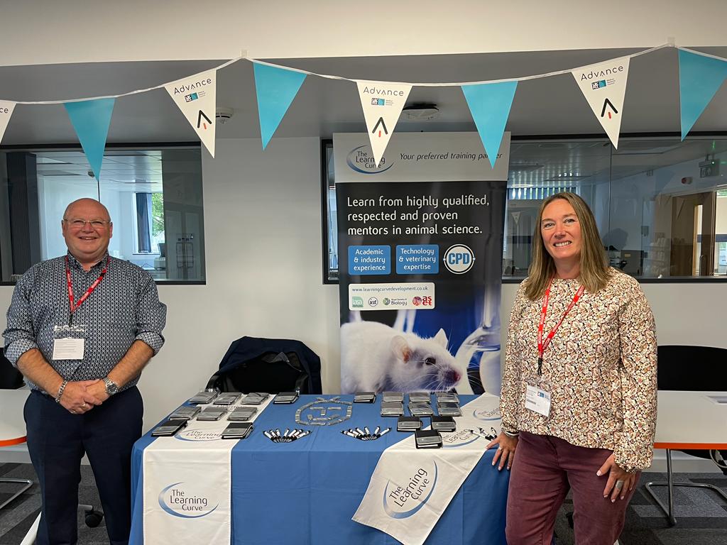 TLC_Development's tweet photo. Proud to be a sponsor for @InstAnimalTech
Graduation Ceremony held at @AdvanceatMRC
at @MRCHarwell today. Martin & Teresa are helping to celebrate the achievements of our IAT L2 & L3 students! #EducationForAll #Animaltechnology https://t.co/AdKWnzTQli