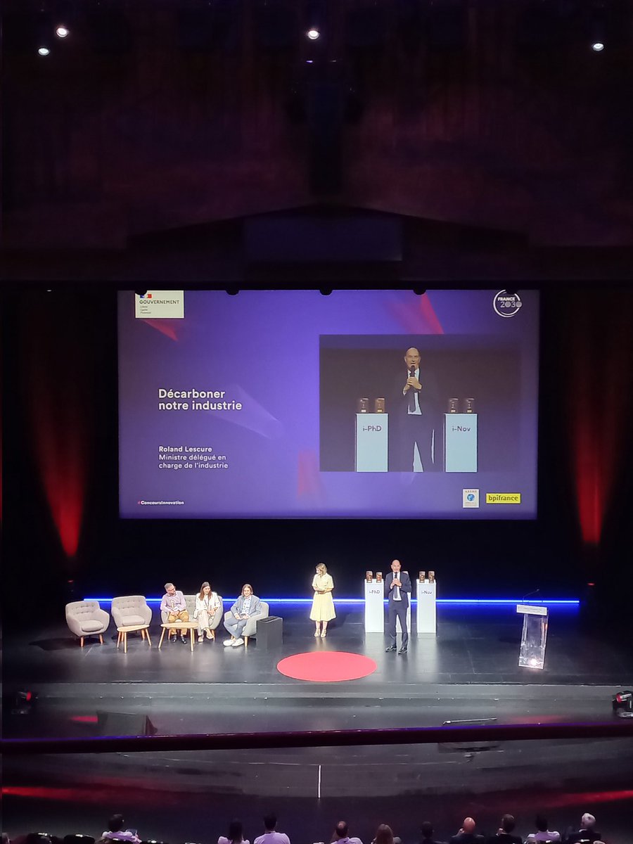 sup_recherche's tweet image. [🔴LIVE]
Remise des prix « Décarboner notre industrie » par le ministre délégué @RolandLescure @DGEntreprises

🏆Lauréat #iPhd (Grand Prix) : Oleksandr Hryhorovych, porteur du projet « TLT »

🏆Lauréat #iLab (Grand Prix) : Marc Antonini, porteur du projet « PearCode »