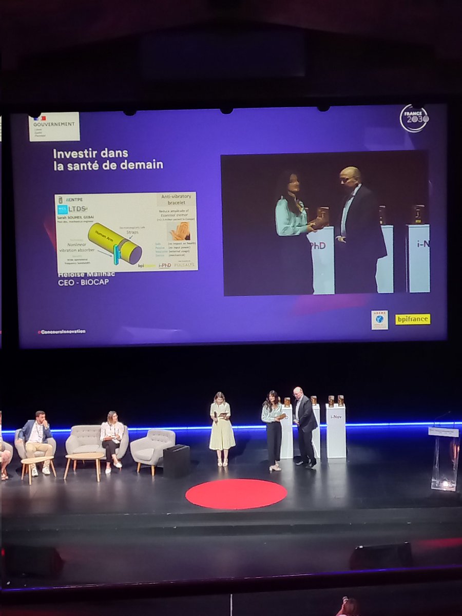 sup_recherche's tweet image. [🔴LIVE]
Remise des prix « Investir dans la santé de demain » par  Chritian Rabaud @Sante_Gouv

🏆Lauréate #iPhd : Sarah Souheil Gebai, porteuse du projet « Anti-vibratory bracelet »

🏆Lauréate #iLab (Grand Prix) : Héloïse Mailhac, CEO du projet « CORTEX »