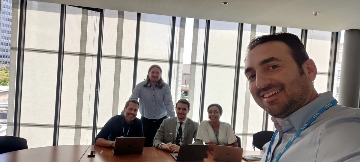 DrFahadUmer's tweet photo. Kudos to the fantastic dental topic group driver and collaborators at the #AI4health meeting! 🦷📚 Their dedication and hard work paid off, and today they presented a terrific document as a deliverable! 🙌 Excited about the impact of AI in dentistry! https://t.co/y9MTjUNOiI