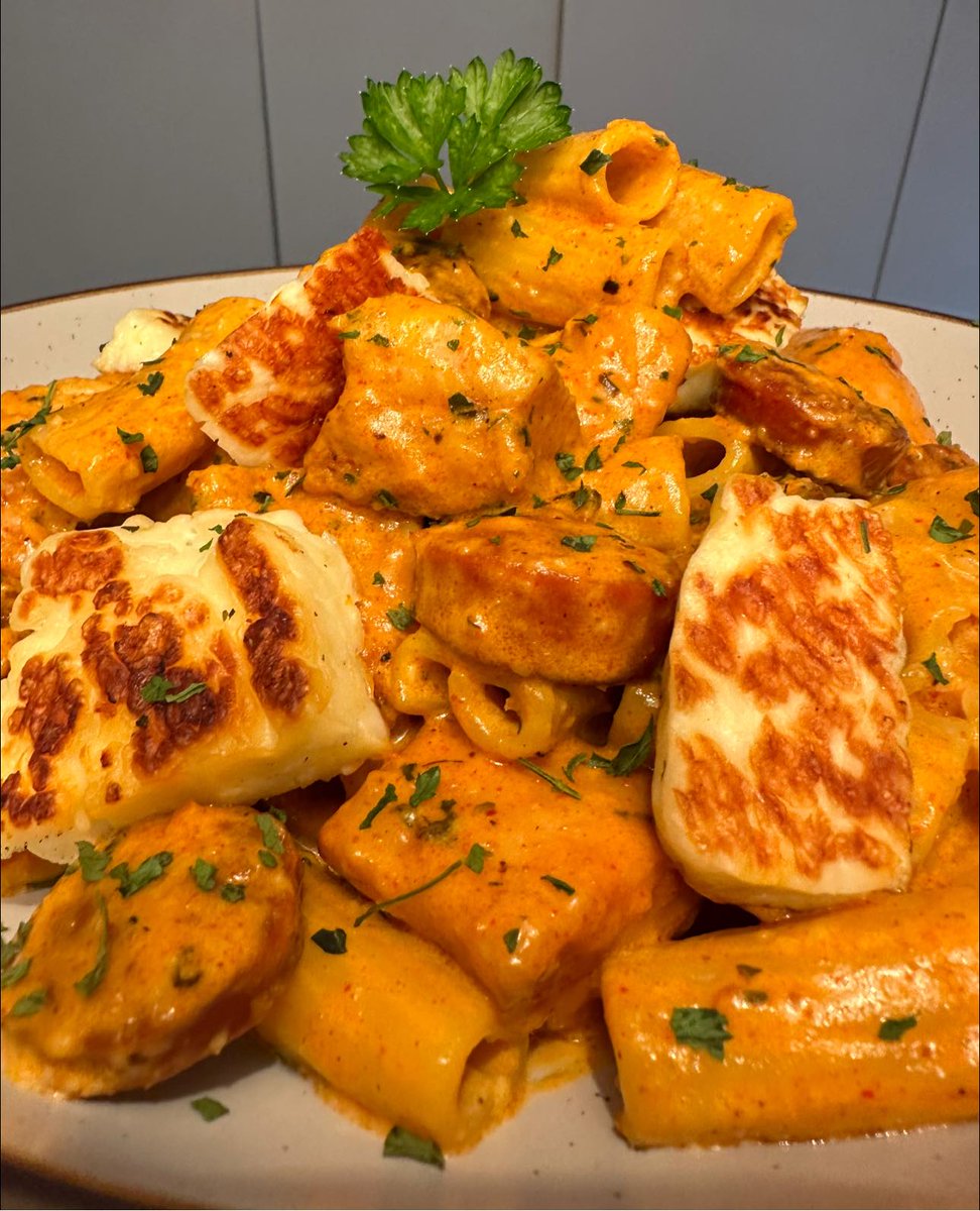 Chicken Chorizo &amp; Halloumi Cajun Pasta by Ben