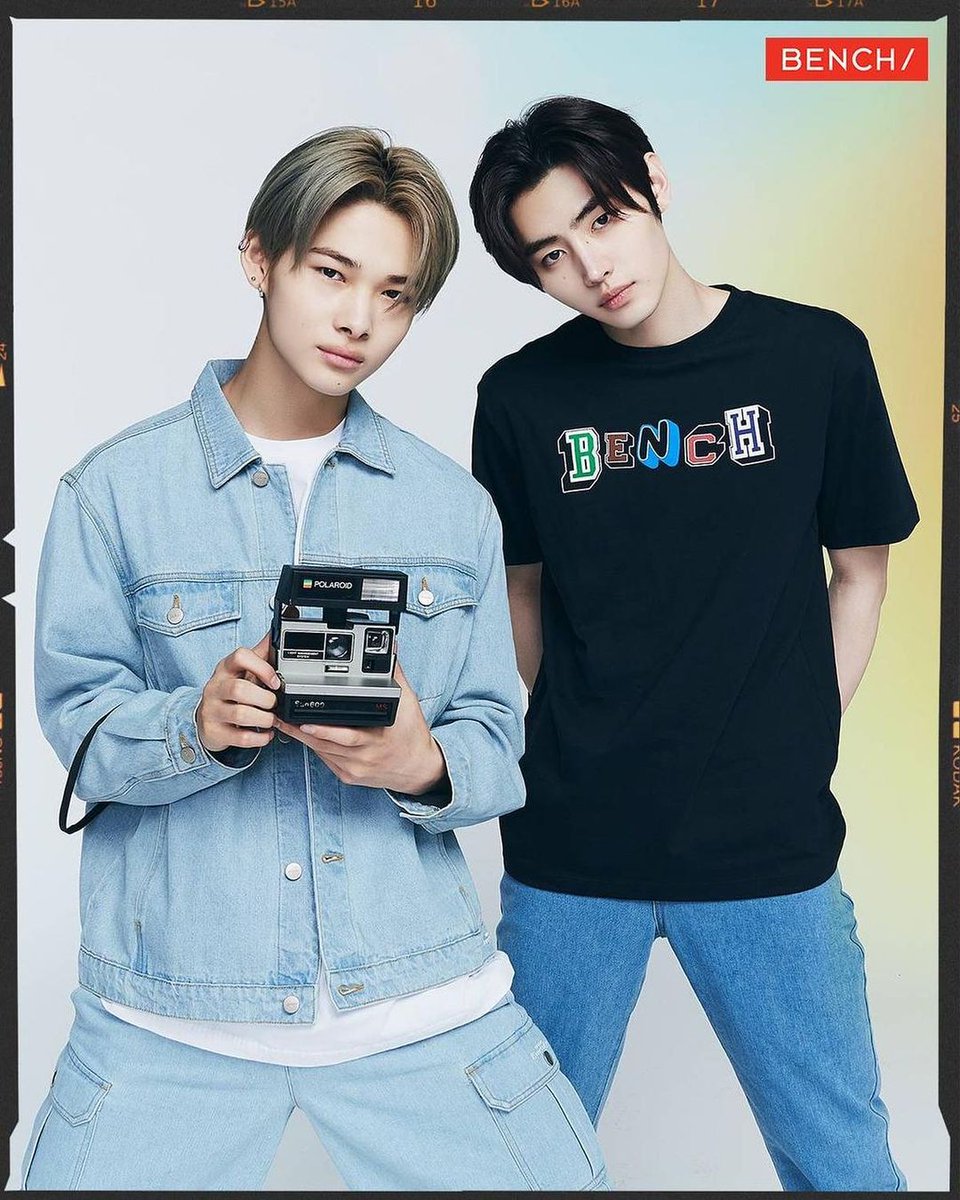 Make heads turn and hearts flutter with these effortlessly cool looks from #NIKI and #SUNGHOON of  @ENHYPEN. 😍

#BENCHandENHYPEN #BENCHxENHYPEN #GlobalBENCHSetter
 #DENIMbyBENCH @benchtm