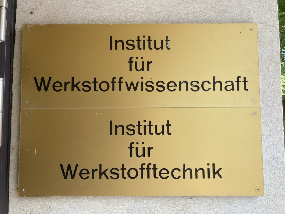 MarenL_13's tweet photo. Had a great and fruitful time @TUBergakademie - giving a Talk in the Materials Seminar, meeting collaboration partners @dfg_public, touring the labs, discussing science and seeing friends #travellingscientist #lepplelab #materials #chemistry https://t.co/SN5GXfWOEr