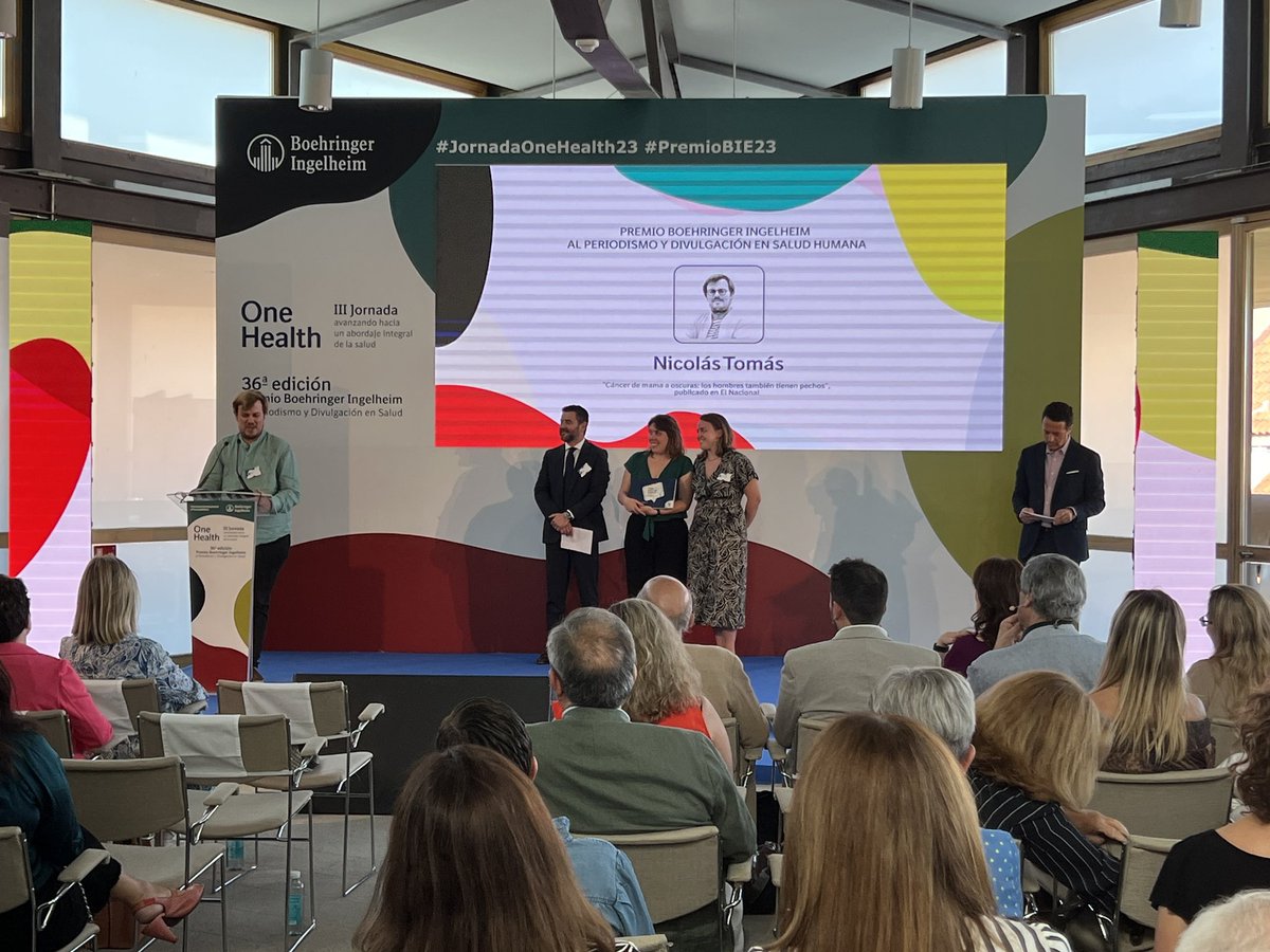 🏆🗞️Això és molt heavy. Estem felicíssims <a href="/giraltm/">Montse Giralt</a> <a href="/cercos_tuset/">Laura Cercós Tuset</a>. El nostre reportatge ‘Càncer de mama a les fosques’ ha estat GUANYADOR als Premios <a href="/Boehringer/">Boehringer Ingelheim</a> al Periodismo y Divulgación en Salud. 

Hem arribat molt lluny. Gràcies immenses ❤️‍🩹✨

elnacional.cat/ca/societat/ca…