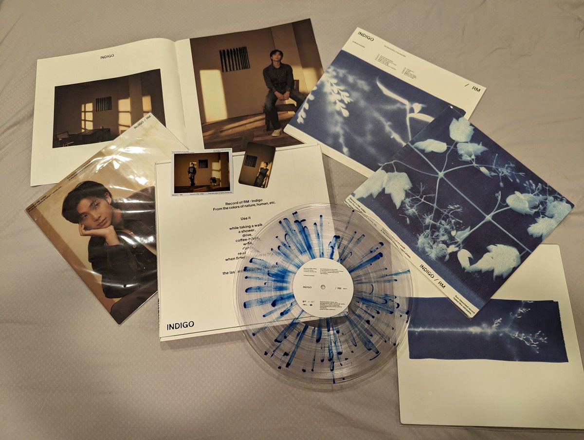 My Indigo vinyl arrived and I am speechless. Thank you Namjoon for such a beautiful work of art, not just the amazing music and the deep, layered lyrics but also the whole Indigo concept, down to the smallest details. This took my breath away. 💙
#Indigo #RM
