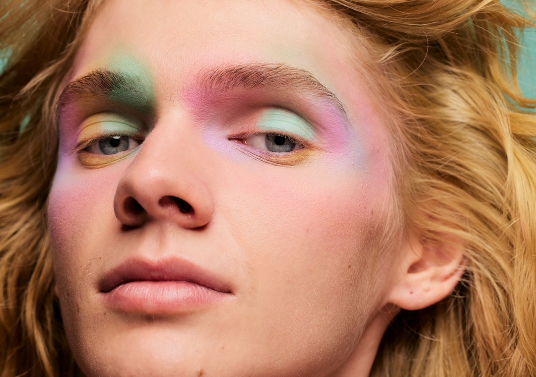 ERIK SATHRUM for BAKEUP BEAUTY

@eriksathrum for <a href="/bakeupbeauty/">Gracie </a>
shot by @sharum_ari
makeup by <a href="/missjobaker/">JoBaker MakeupArtist</a>

#iamphotogenics #modelagency #nonbinarymodel #beautyeditorial