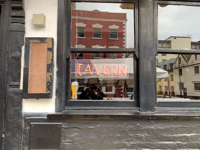Our beloved 'Tavern' neon sign was stolen a few weeks ago.

If anyone sees it or took it, we would really appreciate it back