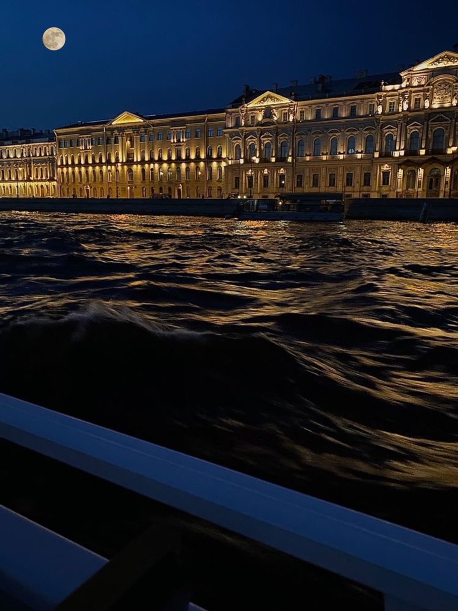 ٰ (@thcpage) on Twitter photo 