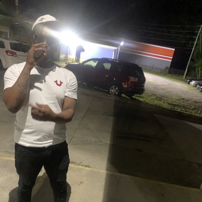 kashy3k's tweet photo. #NewProfilePic https://t.co/1L8D5yQu5P