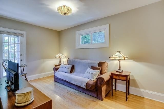 bel_lelli's tweet photo. For Lease!  9 Duplex Crescent $4850/month. Prime Yonge and Eglinton. Private Cul De Sac, 3bed/2bath, 2 Parking Spot), Top Schools: North Toronto Collegiate, Glenview Jr., John Fischer Fi, Oriole Park Jr, Subway/Ttc, 99 Walkscore #leasingagents #ChairmansClub2022 #Executivelease https://t.co/KabgA15k4O