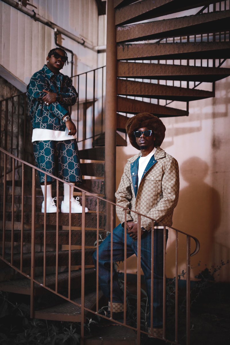 FOCALISTIC's tweet photo. Merci Beaucoup to everyone involved in this ANTHEM✨ Straight from Ghetto Gospel to Paris , New Music Out Now on all streaming platforms! #Fire with my brother @MHDOfficiel Music Video OUT NOW🚨: https://t.co/cdCzuJ6Uve

🇿🇦🏋🏾🇫🇷 No disconnect with @mellowandsleazy x @FeloLeTee . Check it out now👊🏾💐✅🦅

📸: @Mini_fotography ✨