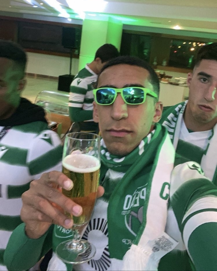 8️⃣ Anos de Sporting, obrigado <a href="/tiagomelotomas/">Tiago Tomás</a> 💚

🏆🏆 Taça da Liga
🏆 Supertaça
🏆 Liga Portuguesa