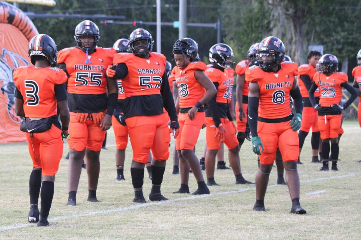 Coach Julian “JRob” Robinson (@coach_jrob31) on Twitter photo 🚨🚨 Announcement 🚨🚨 Would like to thank Coach <a href="/CIngram_85/">Cornelius Ingram</a> for allowing me to come on board as the corners/safety coach. Can’t wait to get to work again!! Going to be a great year #NoFlyZone 🚨🚨 Announcement 🚨🚨 Would like to thank Coach <a href="/CIngram_85/">Cornelius Ingram</a> for allowing me to come on board as the corners/safety coach. Can’t wait to get to work again!! Going to be a great year #NoFlyZone