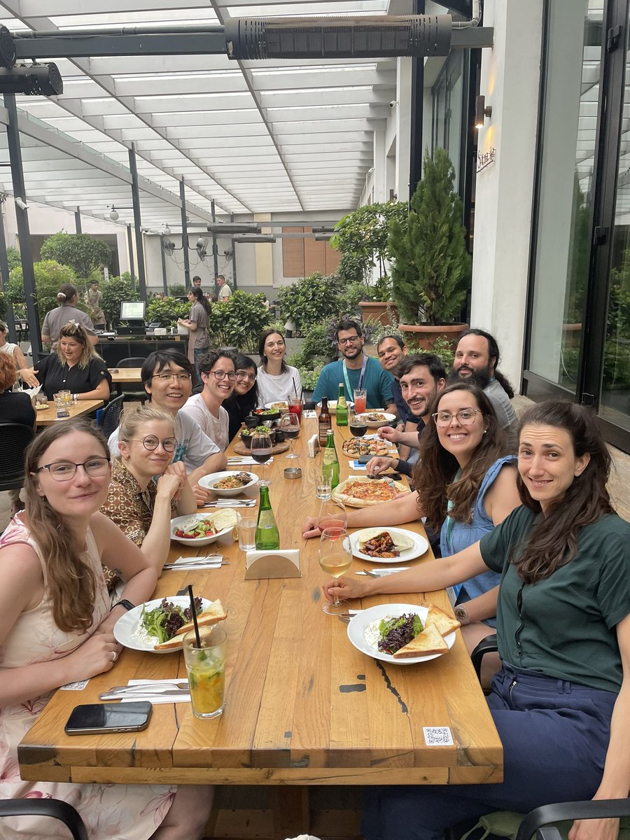 Sheetal Patpatia (@sheetalpatpatia) on Twitter photo Evening in Tbilisi with virus enthusiasts! 🤩🇬🇪<a href="/miguel_grv/">Miguel Gómez-Raya Vilanova</a> <a href="/yifanZHOU96/">Yifan ZHOU</a> <a href="/Biolojess/">Jess Neubauer</a> <a href="/Gabriel_MFA/">Gabriel MF Almeida</a> @SGholadze Evening in Tbilisi with virus enthusiasts! 🤩🇬🇪<a href="/miguel_grv/">Miguel Gómez-Raya Vilanova</a> <a href="/yifanZHOU96/">Yifan ZHOU</a> <a href="/Biolojess/">Jess Neubauer</a> <a href="/Gabriel_MFA/">Gabriel MF Almeida</a> @SGholadze