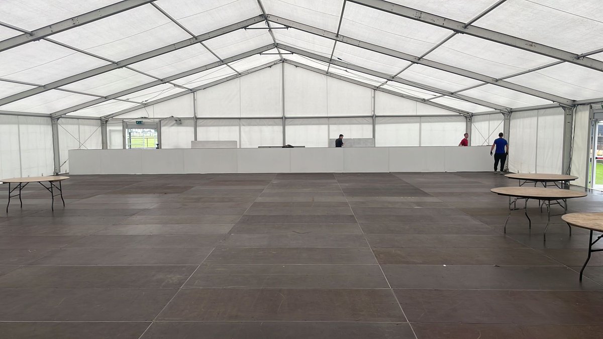 Carnival Week …. 

The biggest bar in Co Down…. For ONE weekend only …. Come join us for the Carnival …🥳 🙌 🎉

Have you bought your ticket ??⬇️⬇️

klubfunder.com/Clubs/Friends%…