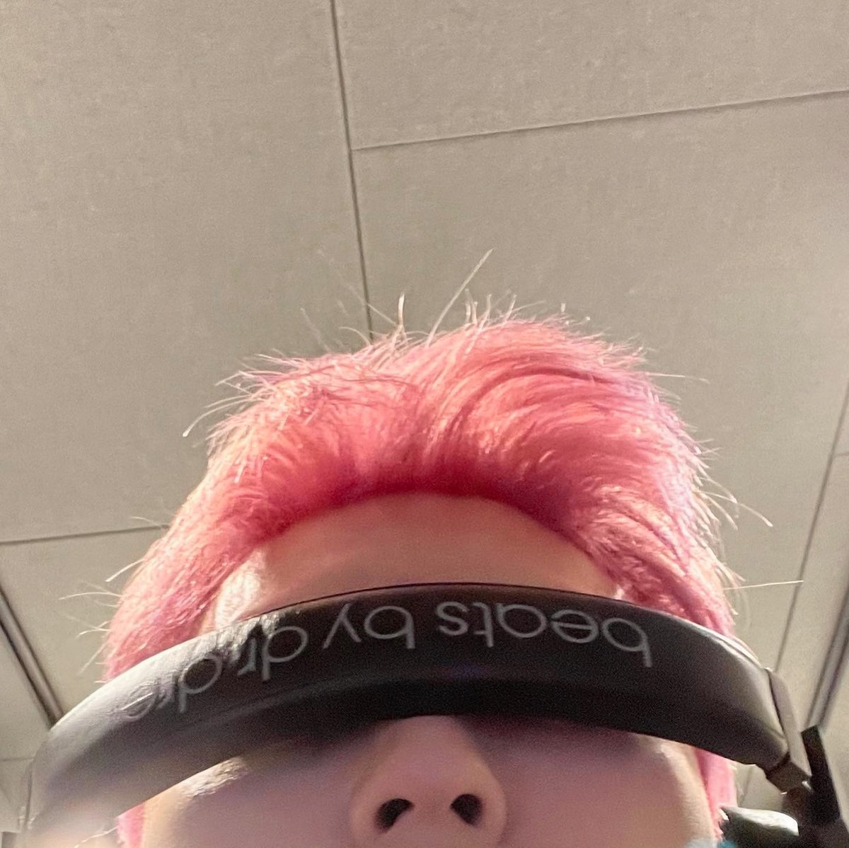 regimetw's tweet photo. pendiente del #𝐌𝐎𝐍𝐒𝐓𝐄𝐑𝐇𝐈𝐆𝐇 por que esta buenisimo, capto mi atención enseguida #𝔹e𝚌𝚌aー𝙱ed𝕣oom me encanto.

⠀⠀ᨦദ  ݁   ﹙ @ 𝐃. ᥣιvᥱ ﹚ 𝟫𝟥   ฅ  ! https://t.co/Zz2qSxP52O