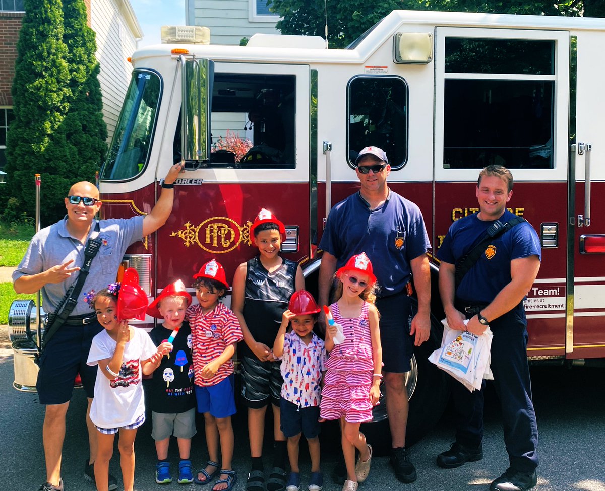 For more 4th of July fun, join us at <a href="/DixPark/">Dix Park</a> at 5pm for great food, music, &amp; ✨FIREWORKS!✨ It’s going to be a great time! And trust us, it’s best to leave the fireworks to the professionals ❤️🤍💙 #RaleighFire #Happy4thofJuly