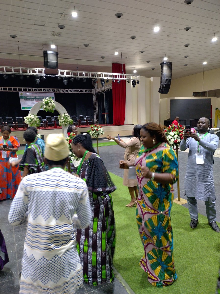 officialnlang's tweet image. Librarians on the dance floor...
#Akure
#NLAAkure2023
#NLAConference