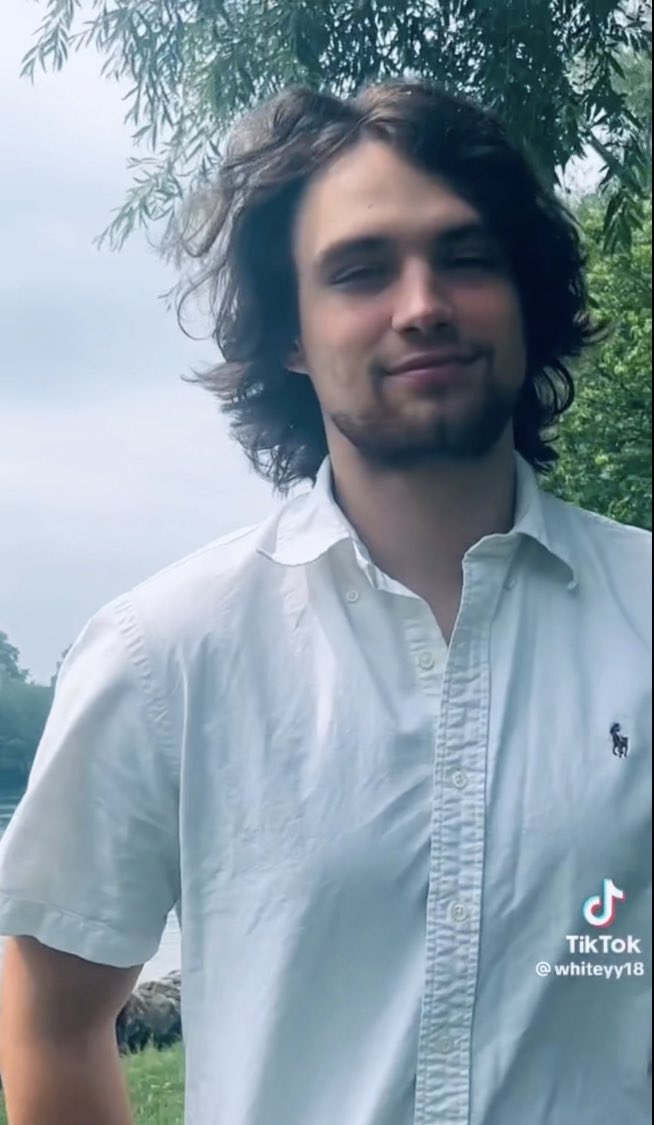 RobinScrutton's tweet image. I literally feel this guy right in my heart and soul ❤️✨ That would definitely sound weird to some people but not to you guys 🙏 I’m so grateful for that!! #Whiteyynation #Wegeteachother #Lovethisguy #Loveyou #Goodvibes #Williamwhite ❤️✨✨✨✨❤️